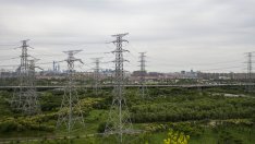 Китайската State Grid избира сигурността на доставките пред екологичните цели