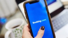 Еврокомисията постави под прицела си Booking и започна разследване срещу X