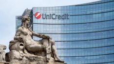 Руски съд замрази активи на UniCredit в страната заради иск на "Газпром"
