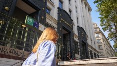 BNP Paribas придобива част от бизнеса на Axa за 5,1 млрд. евро