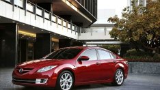 Дефектни еърбеци пращат старата Mazda 6 в сервиза