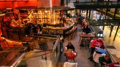 Силната бизнес активност подкрепя британската икономика на фона на рецесията