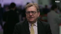 Канада: Дискусия около митата е злощастна