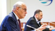 КЕВР: Законът задължава повишаване на цената на тока от 1 януари