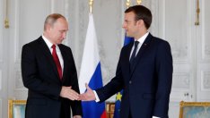 Макрон заминава за Русия в търсене на допирни точки с Путин