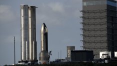 SpaceX обмисля листване на Nasdaq, но с ранно включване в основния ѝ индекс