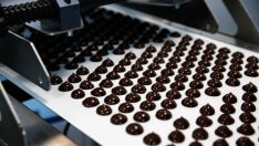 Българите изяждат по 6,1 кг шоколад на година