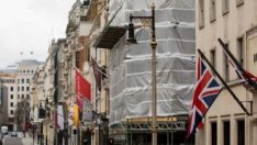 Великобритания отчита рязко увеличение на молбите за универсални кредити 