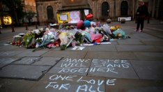 Британската полиция спира да предоставя информация за атентата на властите в САЩ