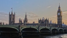 Британските компании вероятно ще повишат цените през 2017 г.