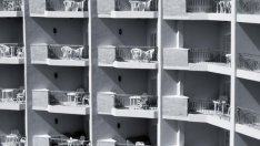 Силният туристически сезон прелива в сегмента на хотелите