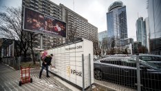 Полският Доналд, но Туск, също има своя Илон Мъск