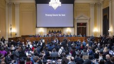 Комисията за атаката срещу Капитолия препоръча наказателни обвинения срещу Тръмп