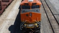 Заемът от 140 млн. лв. от бюджета за БДЖ засега се спира