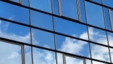 Офис наемите в някои части на София достигат „безпрецедентно“ ниски нива