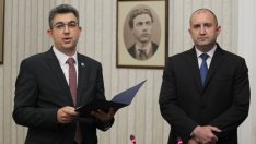 Президентът подписа указа за гласуване на кабинета "Николов" 