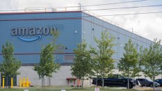Amazon е спряла строежа на свои складове в Испания