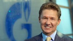 Шефът на "Газпром" е спечелил 17,7 млн. долара през 2015 г.