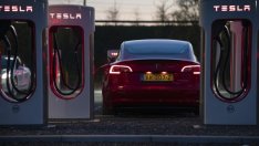 Model 3 на Tesla оглави продажбите в Европа за първи път през септември