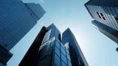 Великобритания движи възстановяването на пазара на офис площи в Европа