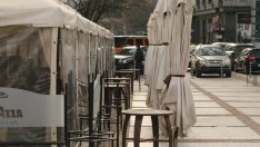 След среща със здравния министър: Заведенията отварят на 1 март*