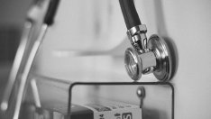 БЛС: Поне 30% от приходите по клинични пътеки да са за заплати на персонала