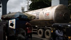 За два дни "Лукойл" и "Роснефт" загубиха над 5 млрд. долара от пазарната си оценка