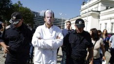 Крайно време е...