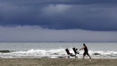 Незаконни заведения ще бъдат премахнати от неохраняеми плажове в Шкорпиловци