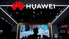 Huawei отвръща на удара