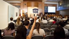 "Първият NFT" ще се появи на търг на Sotheby's 