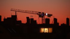 Инвеститори по цял свят влагат милиарди в заеми за имотни сделки