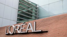 Акциите на L'Oreal поевтиняват след най-слабия ръст на продажбите от пандемията