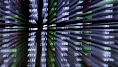 Кои акции се представят по-добре от биткойна?