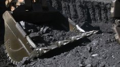 Индийски милиардер защитава полемичната австралийска мина „Кармайкъл“