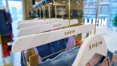 Френската модна индустрия въстава срещу откриването на магазини на Shein в страната