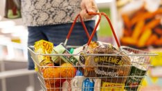 Продажбите на дребно в Канада записаха четвърти пореден месечен ръст