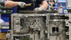 Всички сектори в България отчитат помрачен бизнес климат през декември