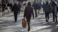 Търсенето на автомобили и авточасти увеличи продажбите на дребно в Канада