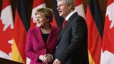 Меркел: Конфликтът между Москва и Киев не може да бъде уреден с военни средства