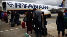 Ryanair отмени още полети за утре в Германия заради разрастване на стачката