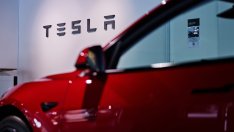 Италия преговаря с Tesla и BYD за изграждане на местни производствени съоръжения