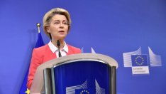 Лондон и Брюксел продължават преговорите за сделка след Brexit