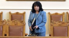 Петкова: Ще насочим усилия за напредък по "енергийния пакет"