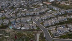 Изненадващ спад на жилищния пазар в САЩ