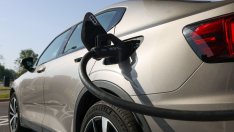 България отчита трицифрен растеж на продажбите на екологични автомобили през август