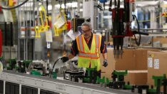 Китайската CATL подписа сделка за доставка на батерии с Volvo