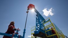 Русия за кратко е блокирала износа на казахстански петрол през Черно море