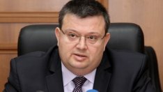 КПКОНПИ проверява министъра на образованието и председателя на КЗП