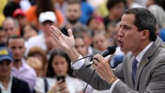 Гуайдо: Венецуелското правителство планира да разпусне парламента